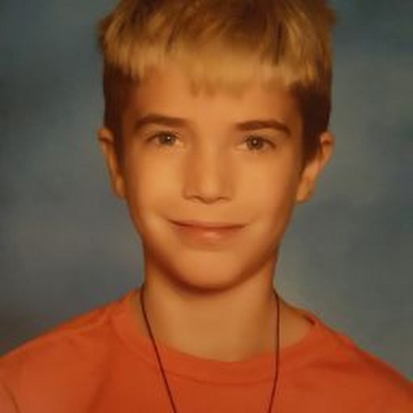 Meet your Posher, Gavin - Picture 1 of 1